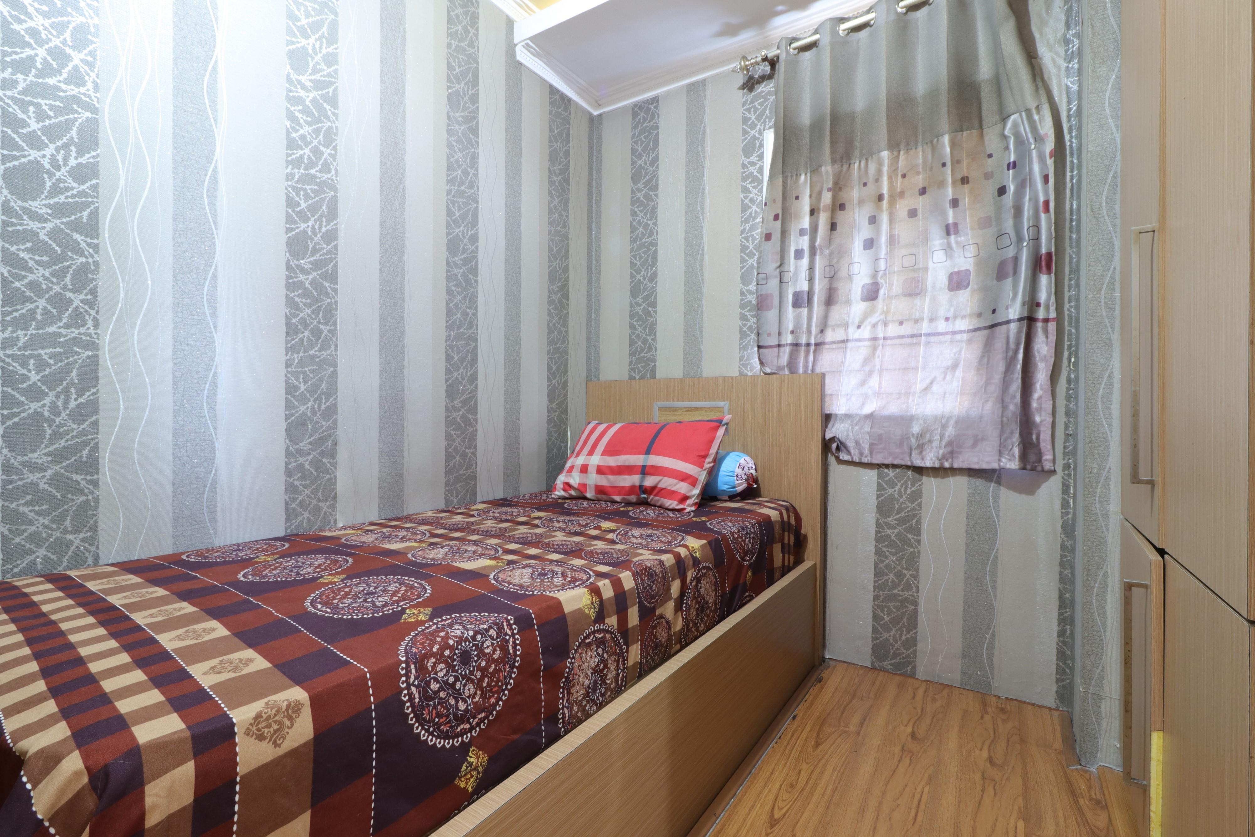 7 Point At Gateway Cicadas Apartemen